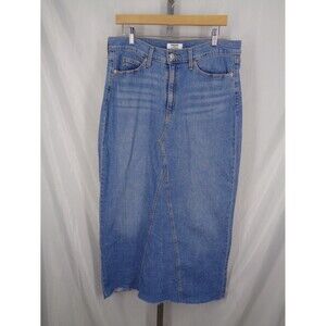 Levi Strauss Signature Gold Long Jean Skirt Size 10 W30